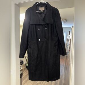Old Navy Black Trench Coat with Wide Lapels